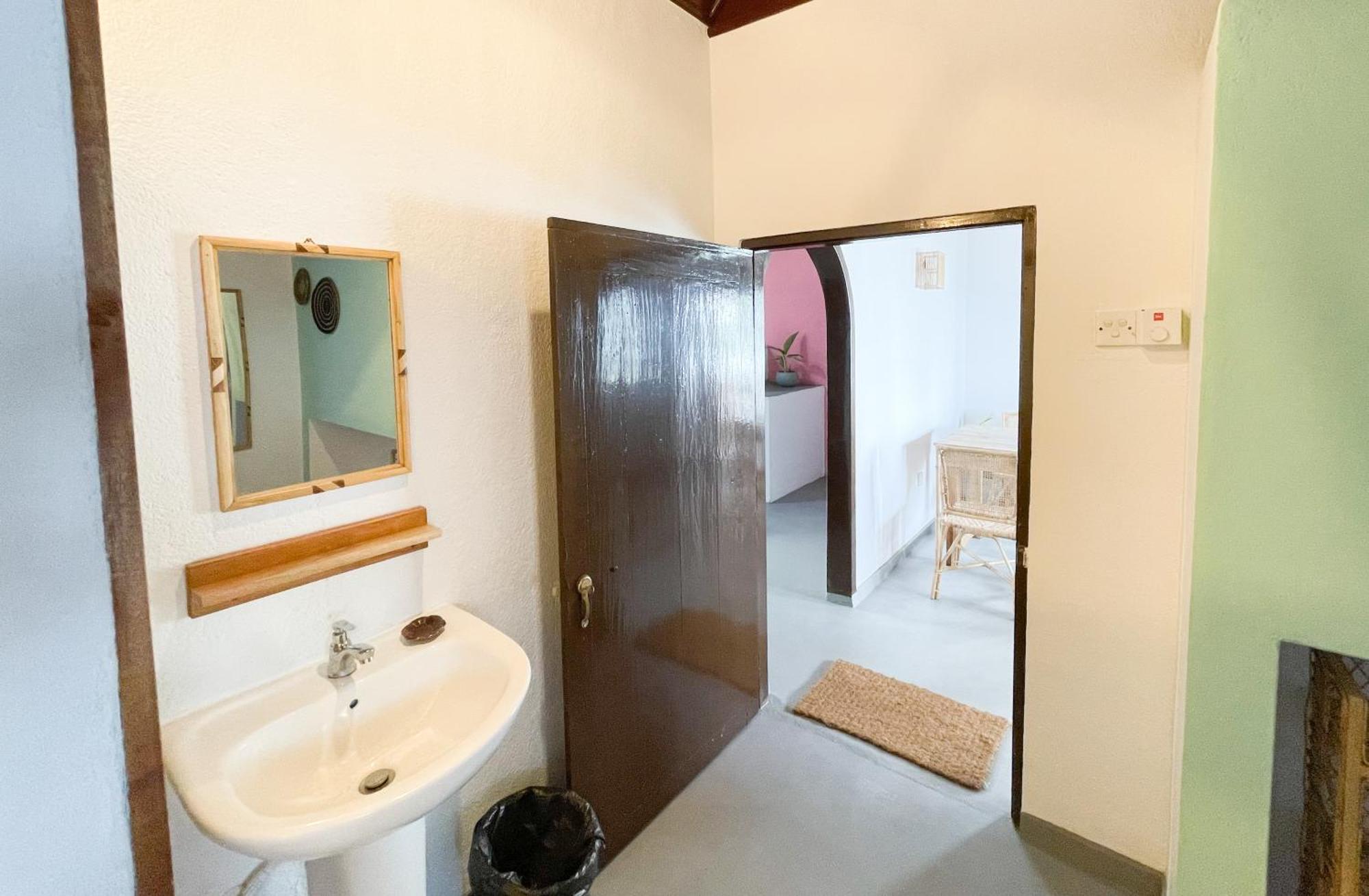 Just Another Guesthouse Polhena 외부 사진