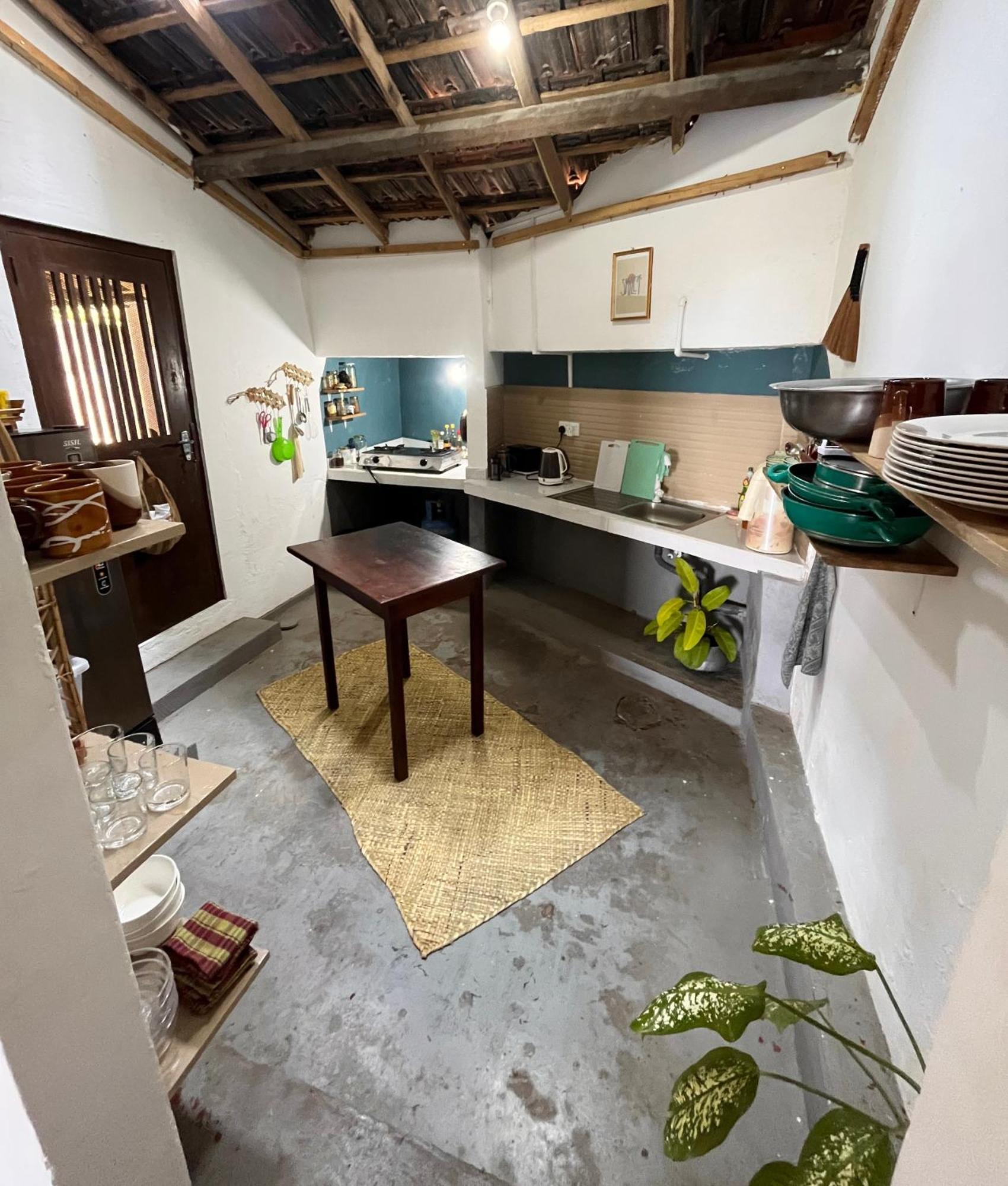 Just Another Guesthouse Polhena 외부 사진
